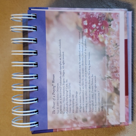 STATIONARY SPINNER POWER OF A PRAYING WOMAN, LIKE NEW! - Picture 5 of 5